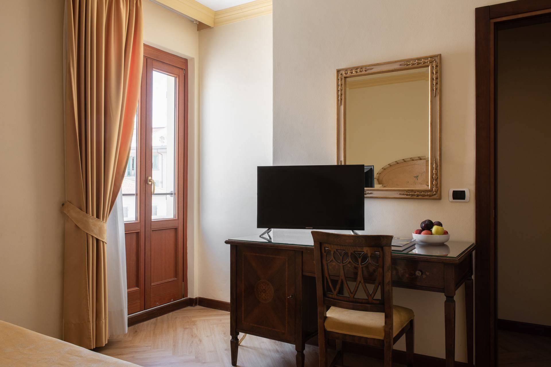 Parma E Oriente Montecatini Hotel Camere Villa Doppia 04