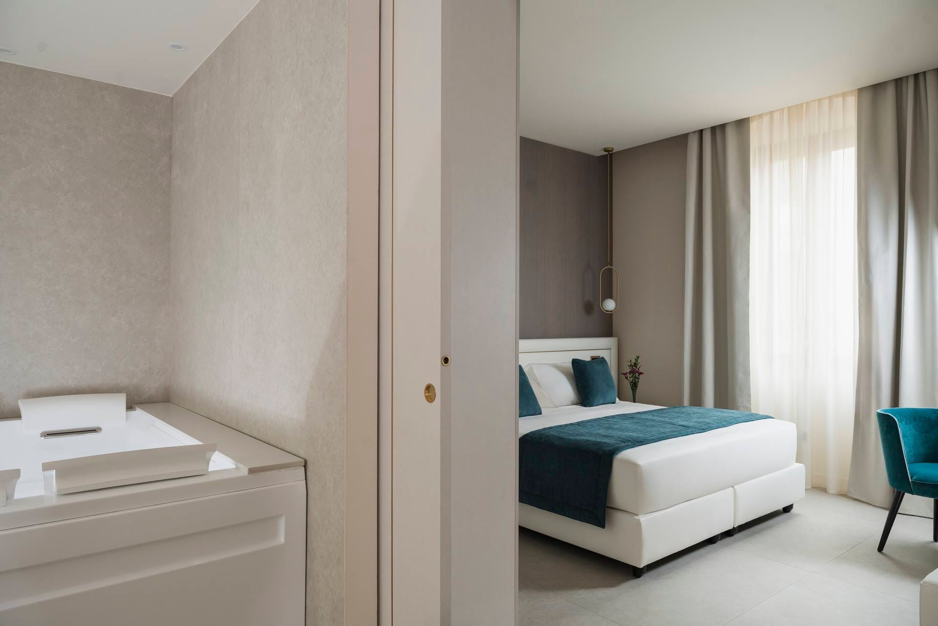 Deluxe Vasca Idromassaggio Suite Aqua Mistica Parma E Oriente Montecatini 05