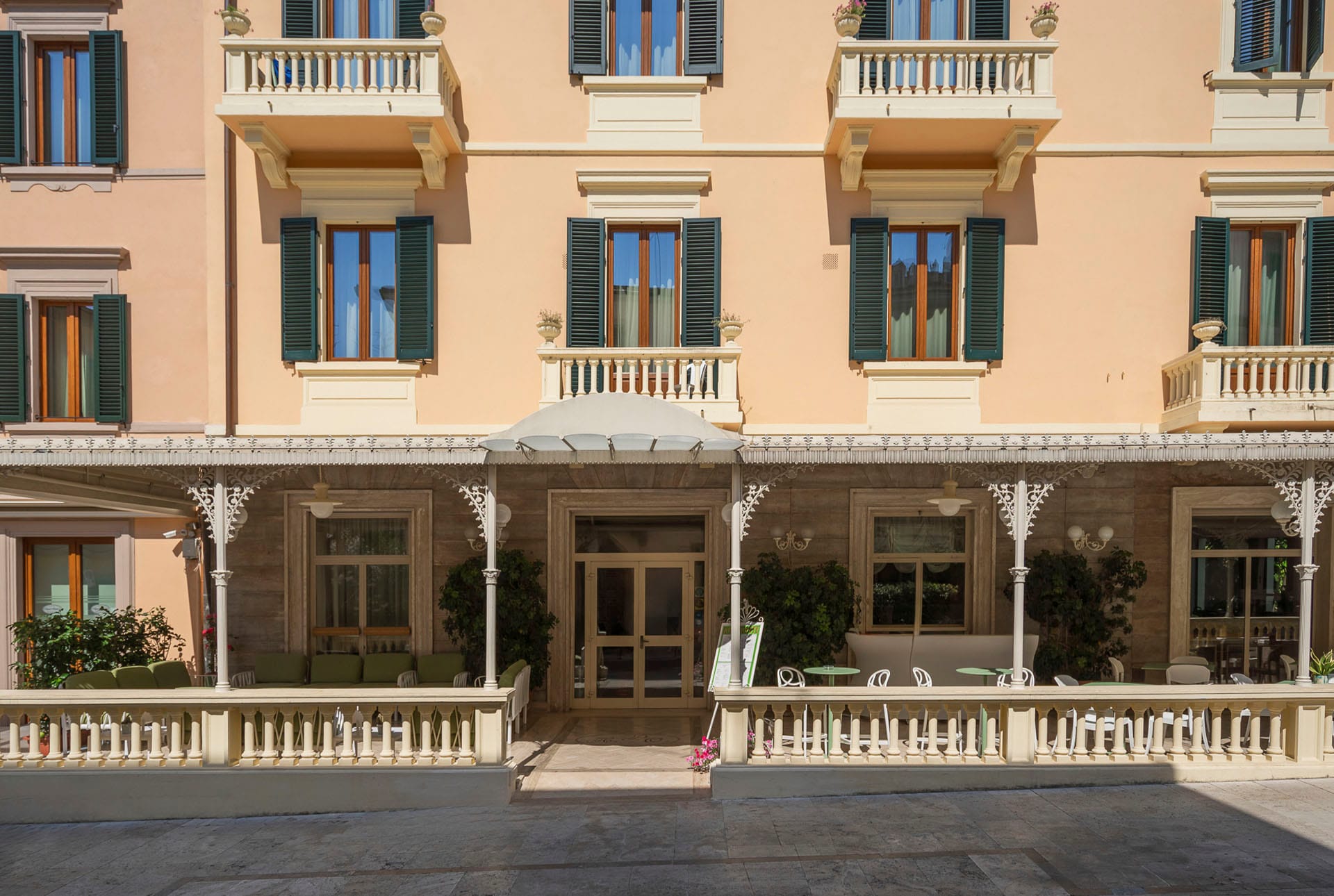 Esterni Parma E Oriente Montecatini Hotel 017