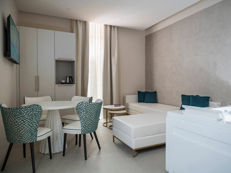 Deluxe Vasca Idromassaggio Suite Aqua Mistica Parma E Oriente Montecatini 01