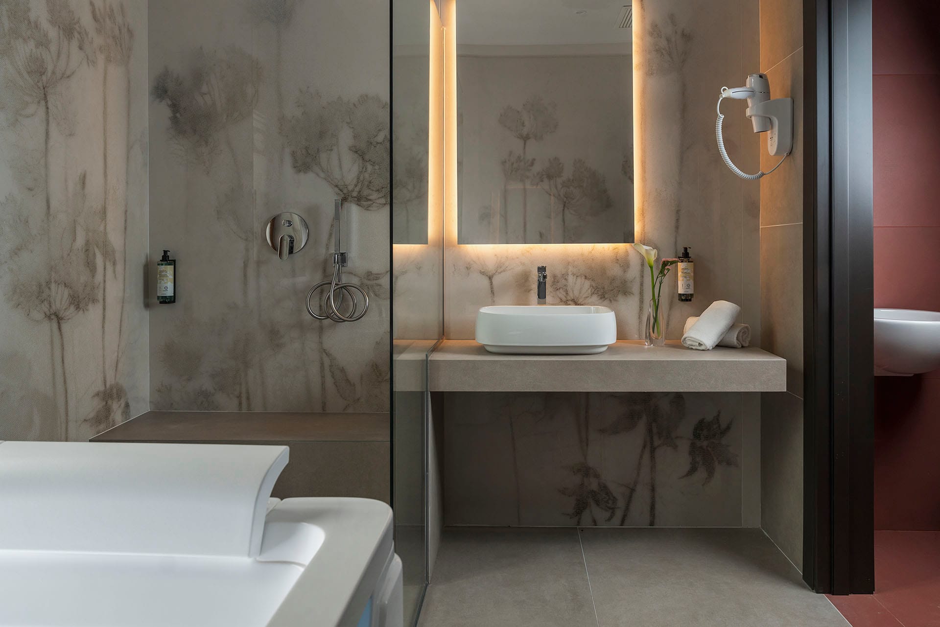 Junior Suite Vasca Idromassaggio Suite Aqua Mistica Parma E Oriente Montecatini 06