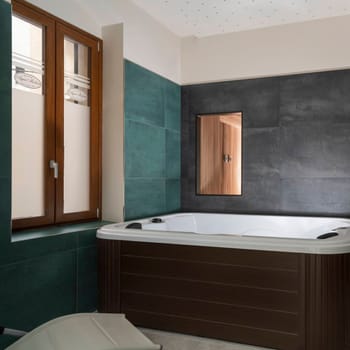 Spa Aqua Mistica Parma E Oriente Montecatini 012